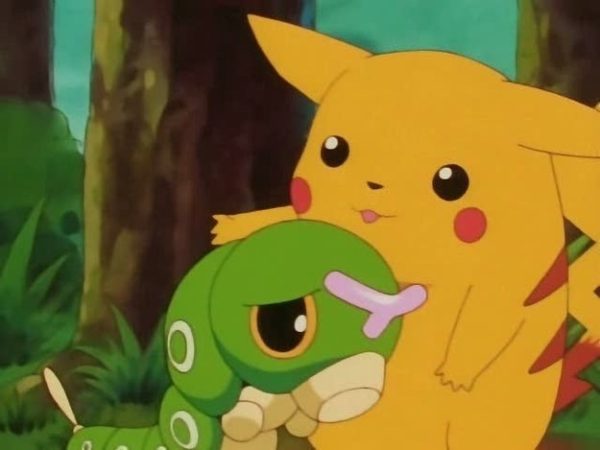 evolucion-de-caterpie-todos-los-trucos-triste-con-pikachu